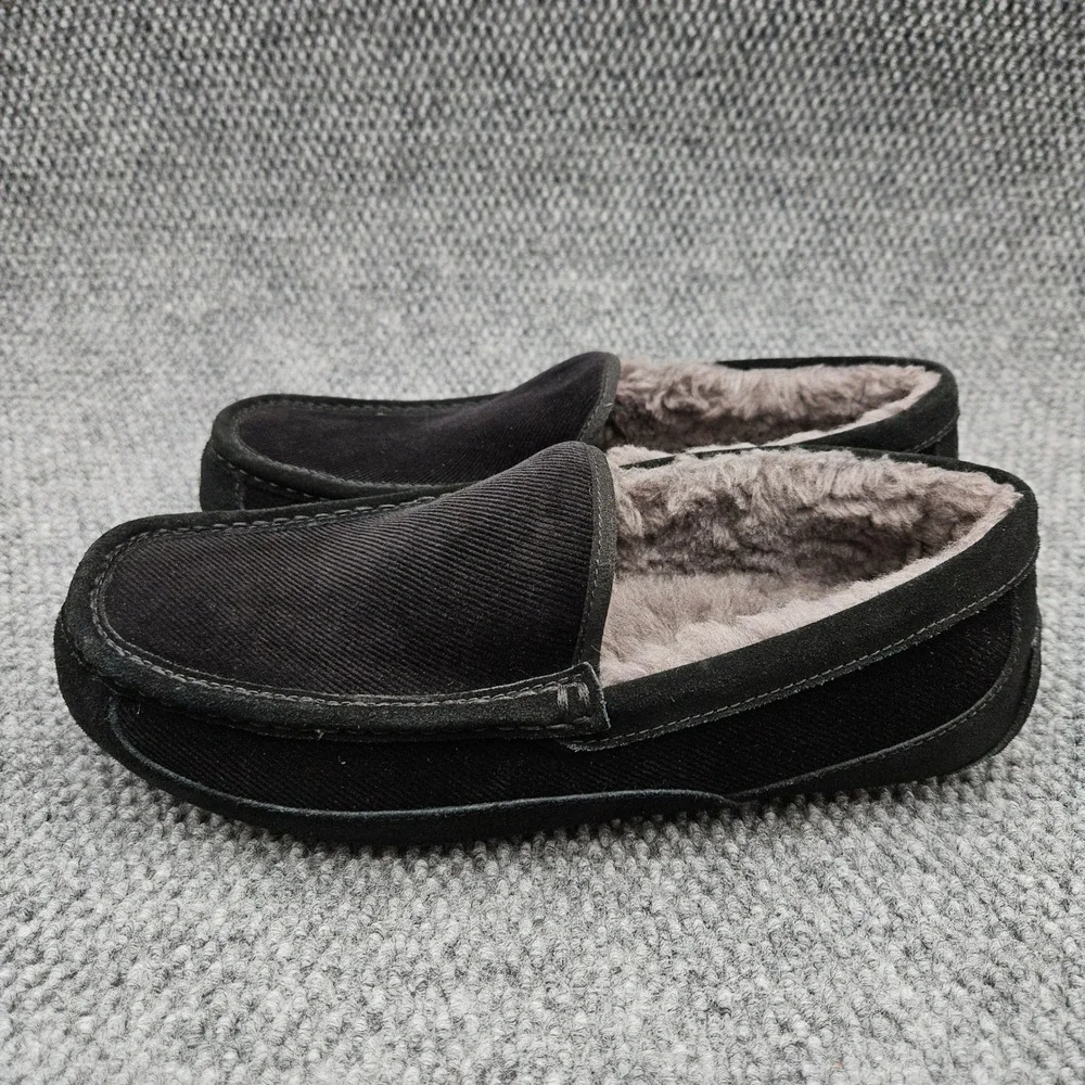 UGG (Men's 12)‎ Black Ascot Corduroy Slippers Moccasins Shearling House Shoes